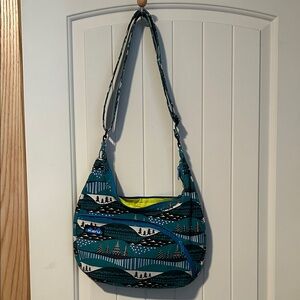 Kavu Blue and Black Patterned Shoulder Bag